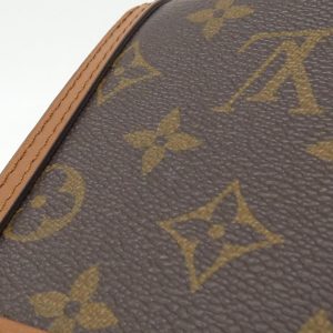 LOUIS VUITTON モノグラム ポルトフォイユ・ドーフィーヌ M68746 チェーンウォレット